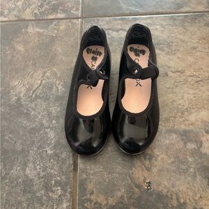 Capezio toddler tap shoes N625C size 8